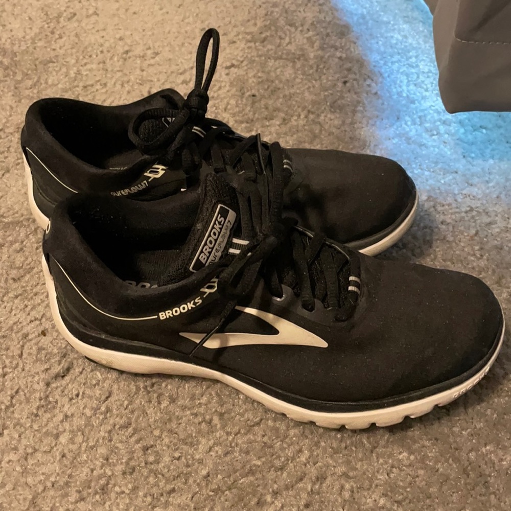 Brooks Women’s Pure Flow Running Shoes 6.5